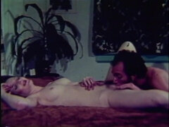 Kuřba, Brunetka, Vlasaté, Výprask, Milf žcbp, Mamina, Pička, Kozičky