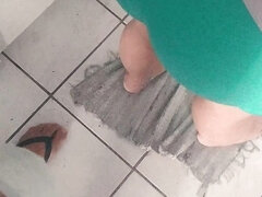 Rub dick in the kitchen while she does the dishes