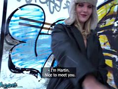 Velké péro, Blondýna, Kuřba, Exhibicionisti, Masturbace, Různé pohledy, Na veřejnosti, Kozičky