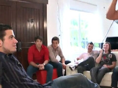 Amatéři, Kuřba, Dávení penisem, Fetiš, Gay, Skupina, Párty, Voyeur