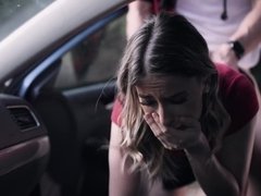 Πίπα, Μελαχροινή, Χύσιμο, Σε στάση σκύλου στα τέσσερα, Ηδ, Φυσικά βυζιά, Εκτός, Μουνί