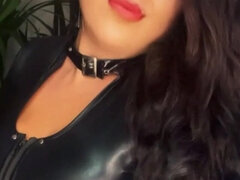 흑갈색 머리, 라텍스, 밀프, 혼자