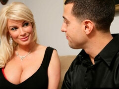 큰 음경, 큰 가슴, 금발의, 오랄섹스, 도기스타일, 대단히, 밀프, 피어싱