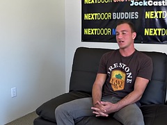 Muscular and smooth newbie likes to jerk off solo at audition