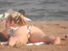 Amaterji, Velika rit, Velike joške, Domaci pornič, Milf, Zunaj, V javnosti