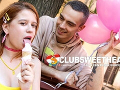 Stor kukk, Kukk suging, Bakfra, Fingring, Hd, Slikking, Synsvinkel, Tattovering