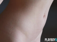 18, Behåret, Lille kvinde, Røvhåret, Russisk, Solo, Teenager, Bryster