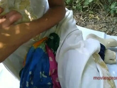 Közelkép, Diákotthon, Pár, Nagylány, Kőkemény, Indiai, Szabadban, Nuni