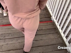 I hardly had time to drink red-hot spunk! Risky public romp on ferris wheel - CreamySofy