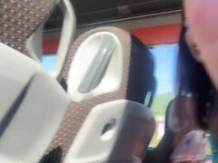 18 éves, Pár, Eszetlen, Kivillanó idomok, Kézimunka, Nézőpont, Orosz, Kukkoló