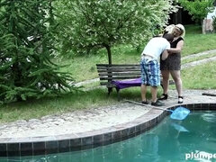 Bbw, Macaté, Sezeni na obličeji, Femdom, Fetiš, Přírodní, Venku, Bazén
