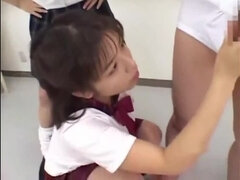 Viele männer bespritzen eine frau, Hochschule, Spermaladung, Gruppe, Japanische massage, Masturbation, Jungendliche (18+), Titten