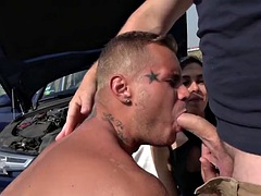 Duży kutas, Biseksualny, Samochód, Para, Podwójna penetracja, Gej, Hardcore, Trójkąt
