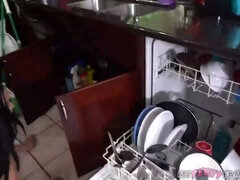 Step-Sis Aaliyah Hadid: Handling Chores & Loads