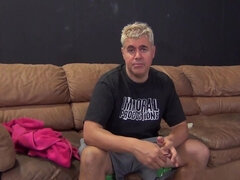 Brunetta, Interrazziale, Mamma che vorrei scoparmi, Mamma