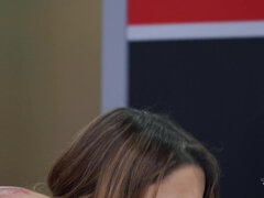 Blondýna, Kuřba, Dildo, Na pejska, Tělocvična, Přírodní prsa, Piercing, Pička