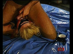 Amatéři, Anál, Velké kozy, Blondýna, Kuřba, Milf žcbp, Punčochy, Zastaralé