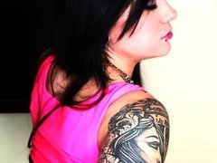 Ερασιτέχνης, Μεγάλος κώλος, Πίπα, Μελαχροινή, Χύσιμο, Μαλακία, Σκληρό