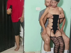 Amerikai, Cumizás, Felszarvazott, Poharak, Latin lány, Érett feleség, Vékony, Begyek