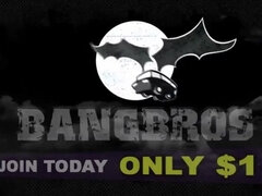 BANGBROS - MILF Gets Unexpected Surprise, Is Conflicted About Her Feelings