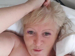 Mmmmm good morning boys...reach and have a sneak peak at me before I get dressed today xx
