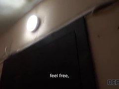 Only super-hot body and skileld mouth help girl to avoid arrest