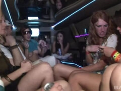 18, 아마추어, 큰 가슴, 금발의, 흑갈색 머리, 레즈비언, 청소년