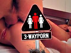 Anal, Store bryster, Pik sutte, Buttet, Mor jeg gerne vil kneppe, Tatovering, Trekant, Bryster