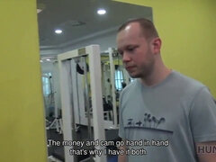 18, Klädd kvinna naken man, Par, Gym, Hd, Pengar, Tonåring