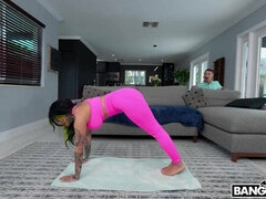 Большие сиськи, Грудастые, Измена, Сперма на лице, Латиноамериканки, Тату, Сиськи, Жена