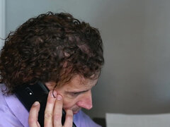 Μεγάλα βυζιά, Ξενοδοχείο, Μασάζ, Μαμά, Φυσικά βυζιά, Ξελογιασμένος, Γδύσιμο, Έφηβος