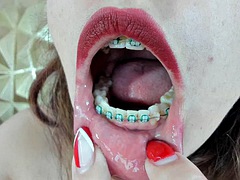 Mouth tongue teeth camgirl bad auro chaturbate com