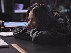 Kotě, Kuřba, Brunetka, Creampie, Erotika, Hardcore, Masturbace, Kozičky