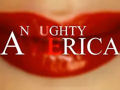 Velké péro, Brunetka, Sperma v puse, Stříkání spermatu, Hd, Výprask, Nahé, Pička