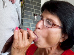 Insatiable Petra and Ella seduce the handyman for a threesome