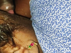 Sucer une bite, Tir de sperme, Branlette thaïlandaise, Fait maison, Indienne