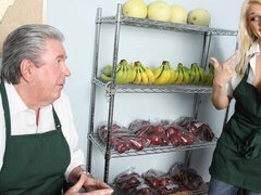 Culo grosso, Grande cazzo, Tette grandi, Bionda, Pompino, Da dietro, Mamma che vorrei scoparmi, Tette