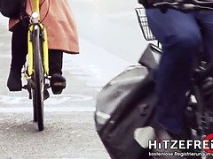 Hitzefrei.dating ? street-fuck ? with german dark haired Lullu Gun