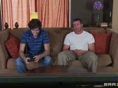 항문, 큰 엉덩이, 오랄섹스, 사정 샷, 도기스타일, 피어싱, 삼키다, 문신