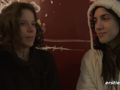 Grote mammen, Bruinharig, Fetisj, Harig, Lesbisch, Openbaar, Realiteit, Douche