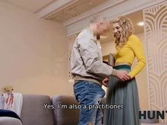 Monroe Fox cheats on her boyfriend with his Magic wand while getting her ass drilled