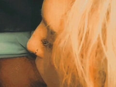 Blondinka, Fafanje, Prišlo v usta, Domaci pornič