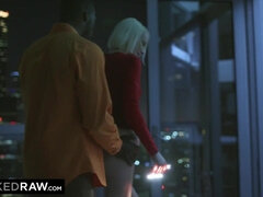 69, Velké péro, Černé, Creampie, Péro, Mezirasové, Výprask, Pička