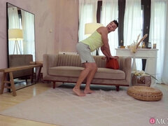 Spalnica, Velike joške, Fafanje, Nemke, Lezbijke, Lizanje, Zrela, Tetovaže