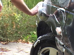 Washing the car and fucking the Italian ladies