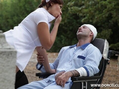 Veľký zadok, Čierne, Bondáž, Striekanie semena, Péro, Fetiš, Sestrička, Teenka