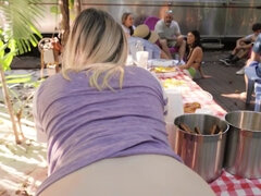 Juliette Mint gets fucked during a BBQ and it looks HOT