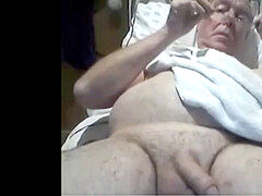 grandfather stroke and have fun on web cam