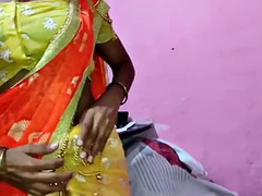 DESI VILLAGE BHABHI GETS NUDE IN FRONT OF DEVAR
