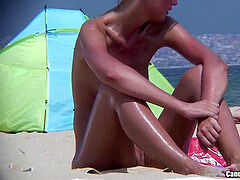 bare milfs Beach VoyeurVideo voyeur HD Part 4